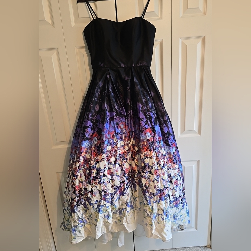 Betsy & Adam Elegant Black and Floral Dress